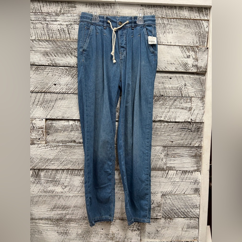 Free People Luna Denim Pull On Stardust Blue